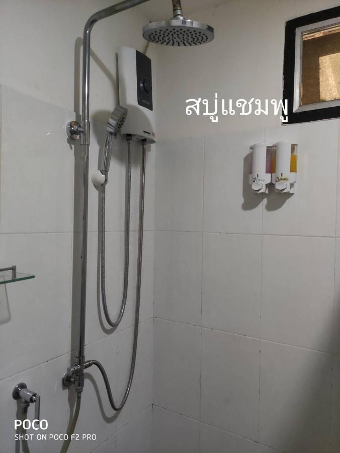 Tamarind Guesthouse Аюттхая Екстер'єр фото
