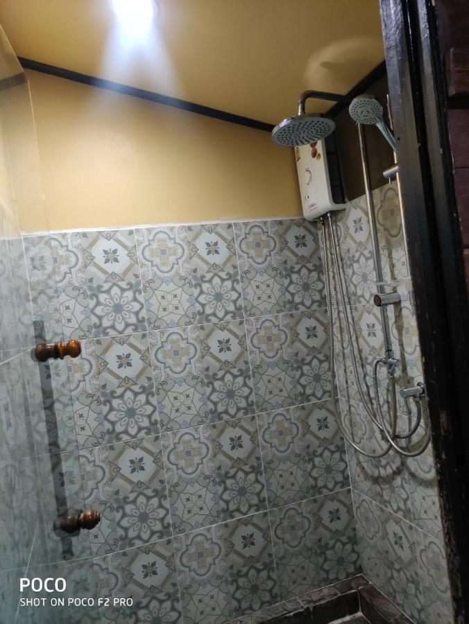 Tamarind Guesthouse Аюттхая Екстер'єр фото
